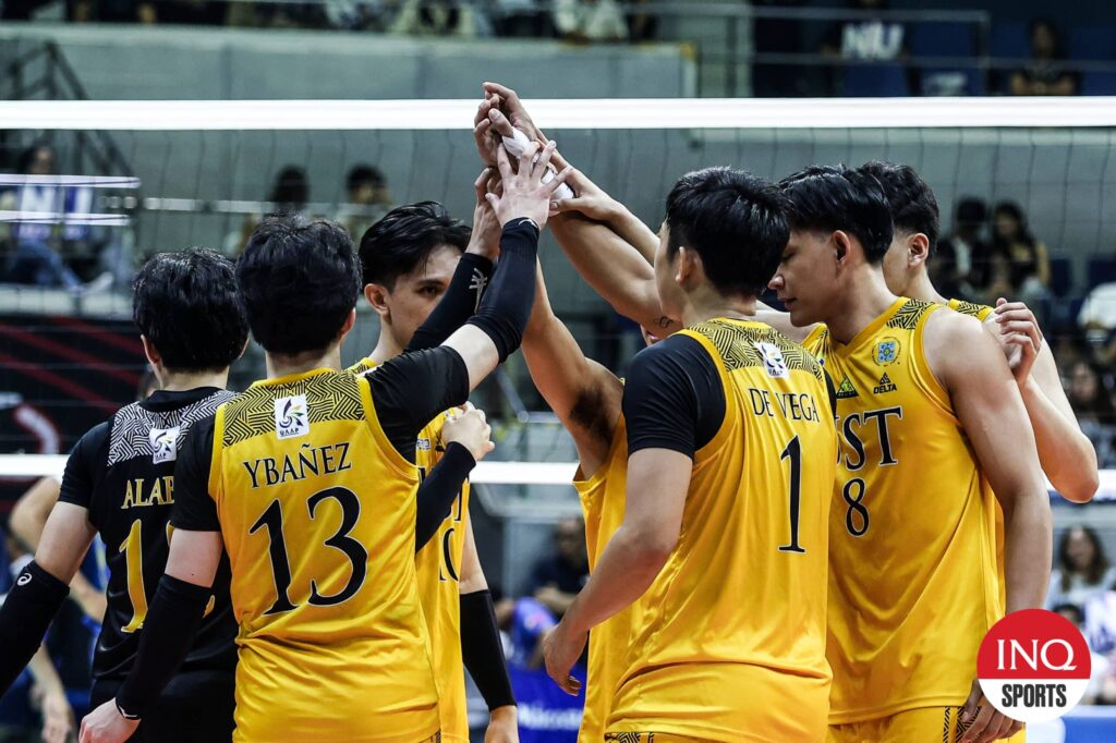 IMG_0538_UAAP-Season-87-mens-volleyball-final-four-NU-UST_UST-Golden-Spikers-scaled.jpg