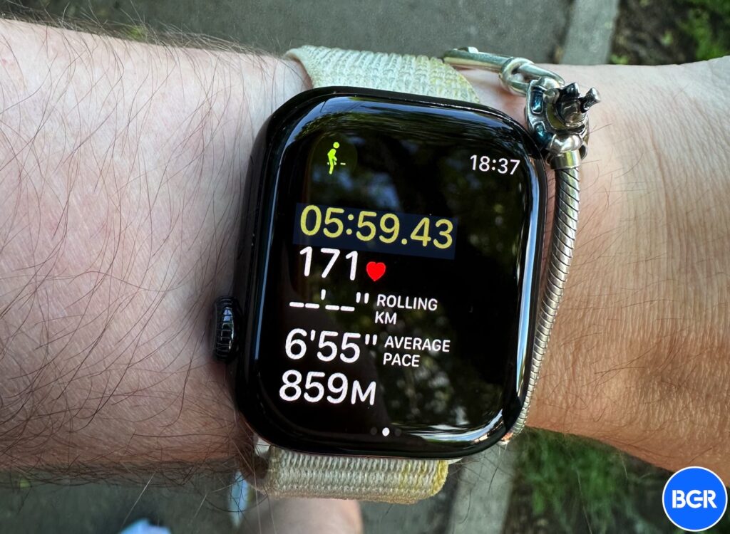 apple-watch-series-10-heart-rate-sensor-171.jpg